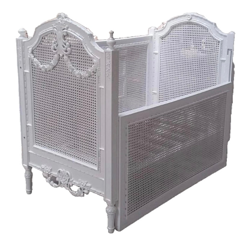 Vintage rattan cot