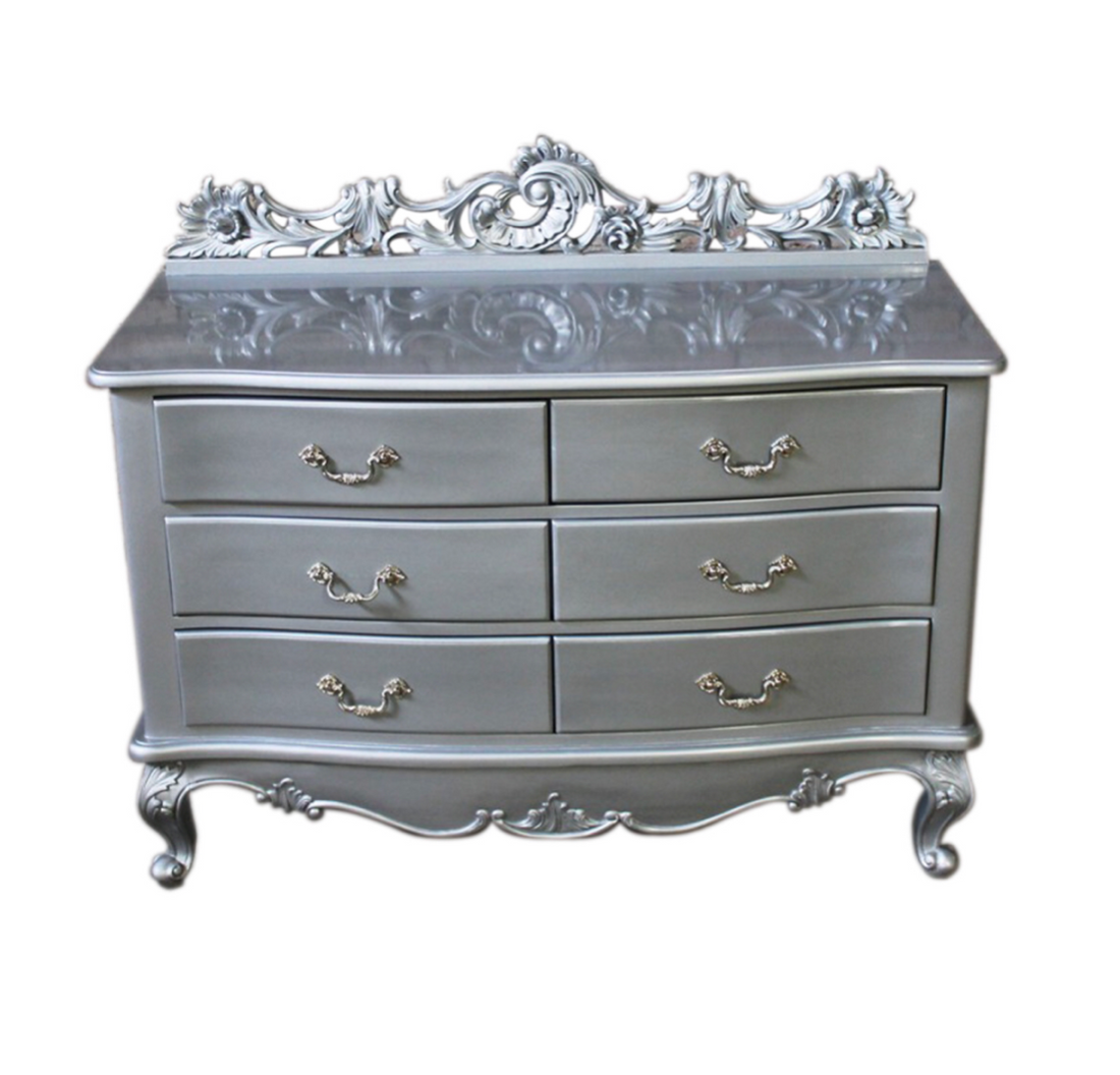 Leila dresser