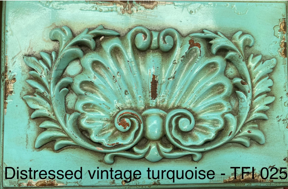 New York dresser with change table